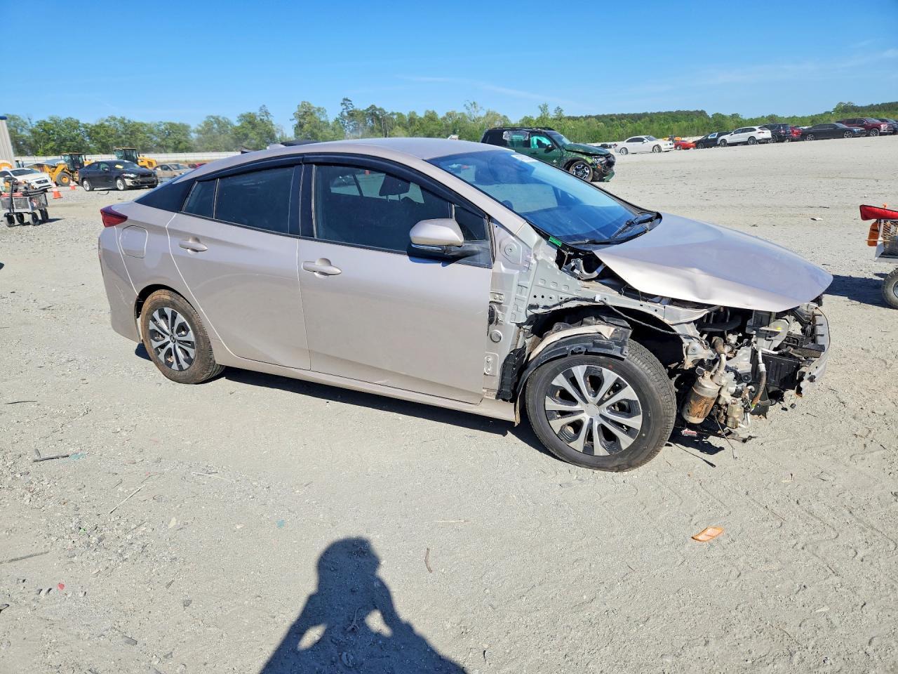 2022 Toyota Prius Prime Limited - Image 4