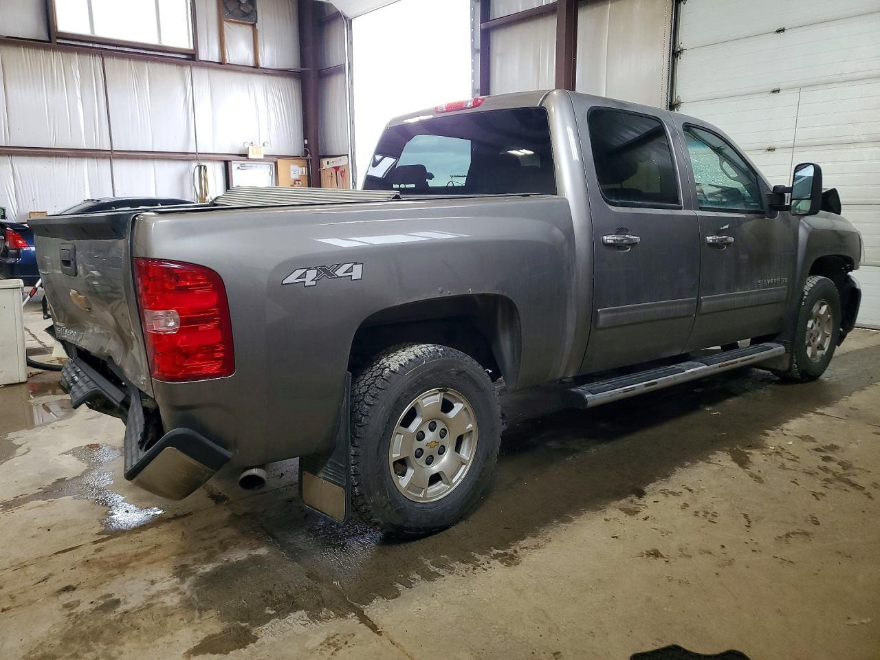 2012 Chevrolet Silverado K1500 Lt - Image 3