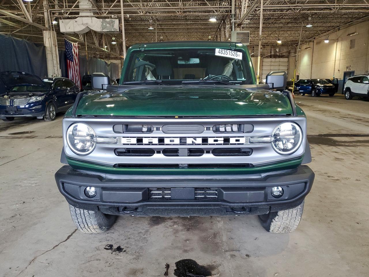 2023 Ford Bronco Base - Image 5
