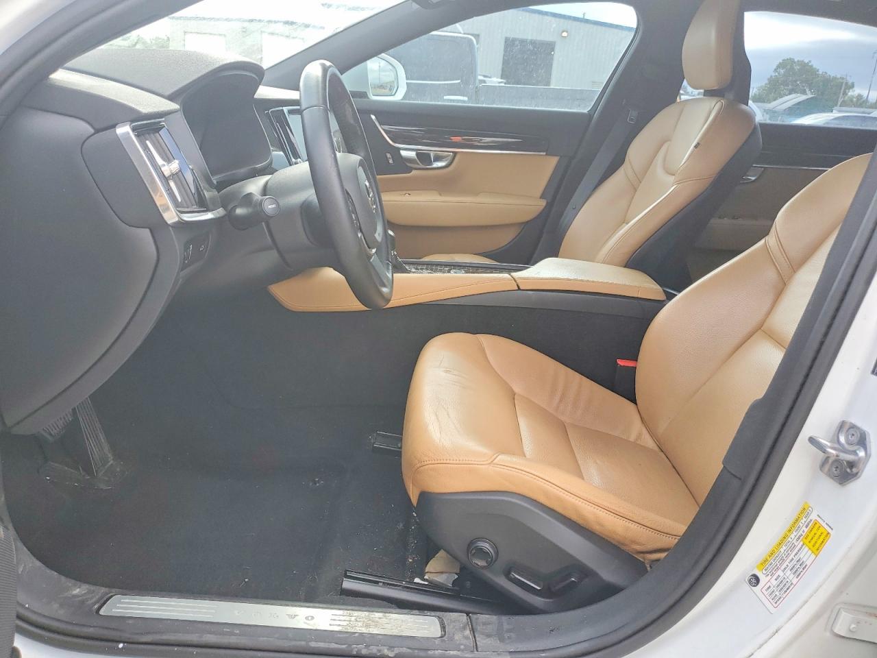 2018 Volvo S90 T5 Momentum - Фото 7