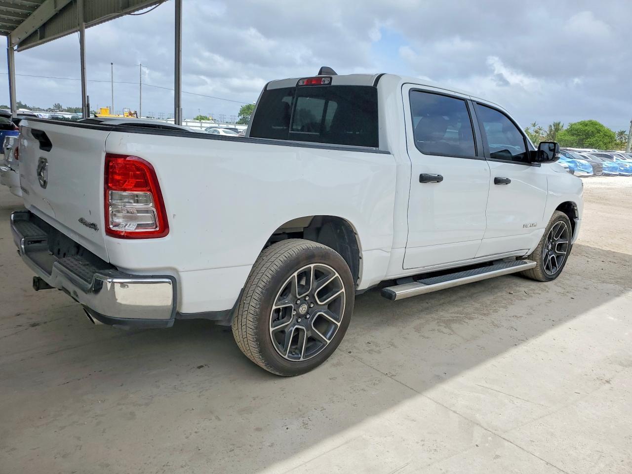 2023 Ram 1500 Big Horn - Фото 3