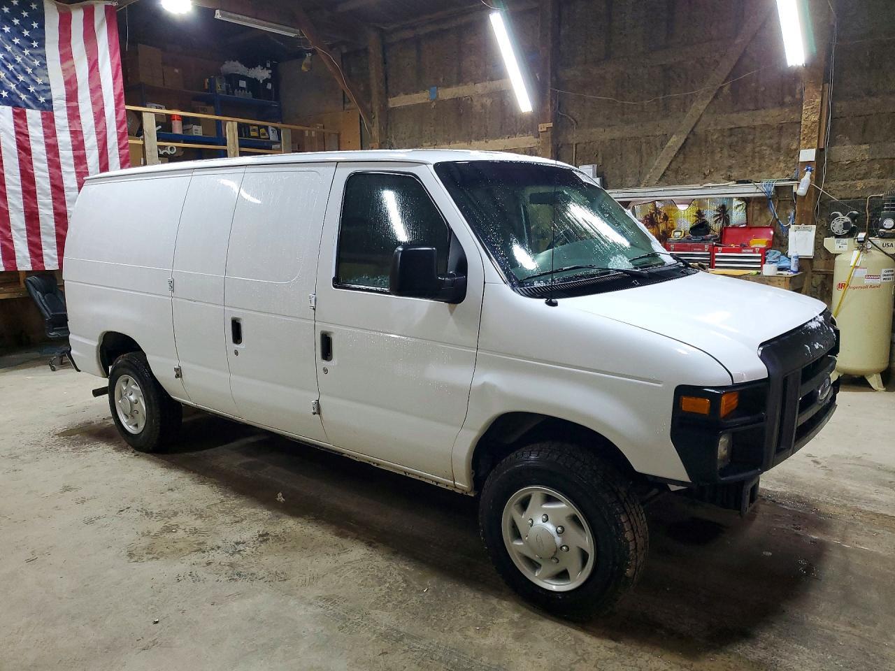 2008 Ford Econoline E150 Van - Фото 4