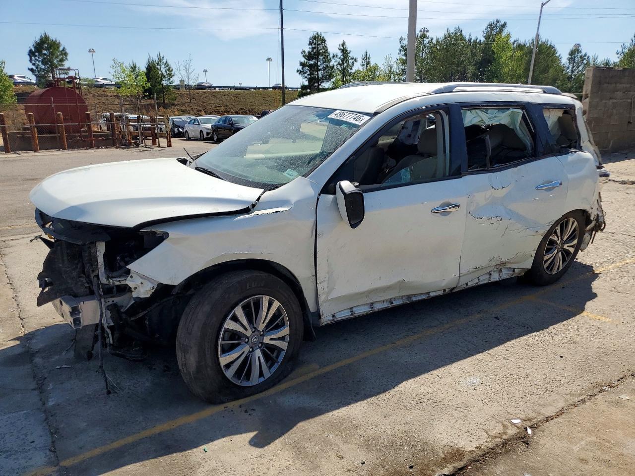 2018 Nissan Pathfinder Sv