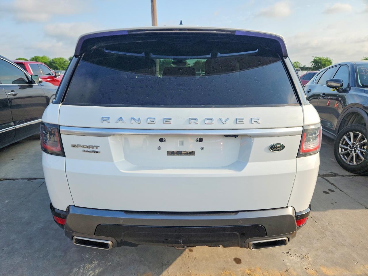2018 Land Rover Range Rover Sport Hse - Image 6