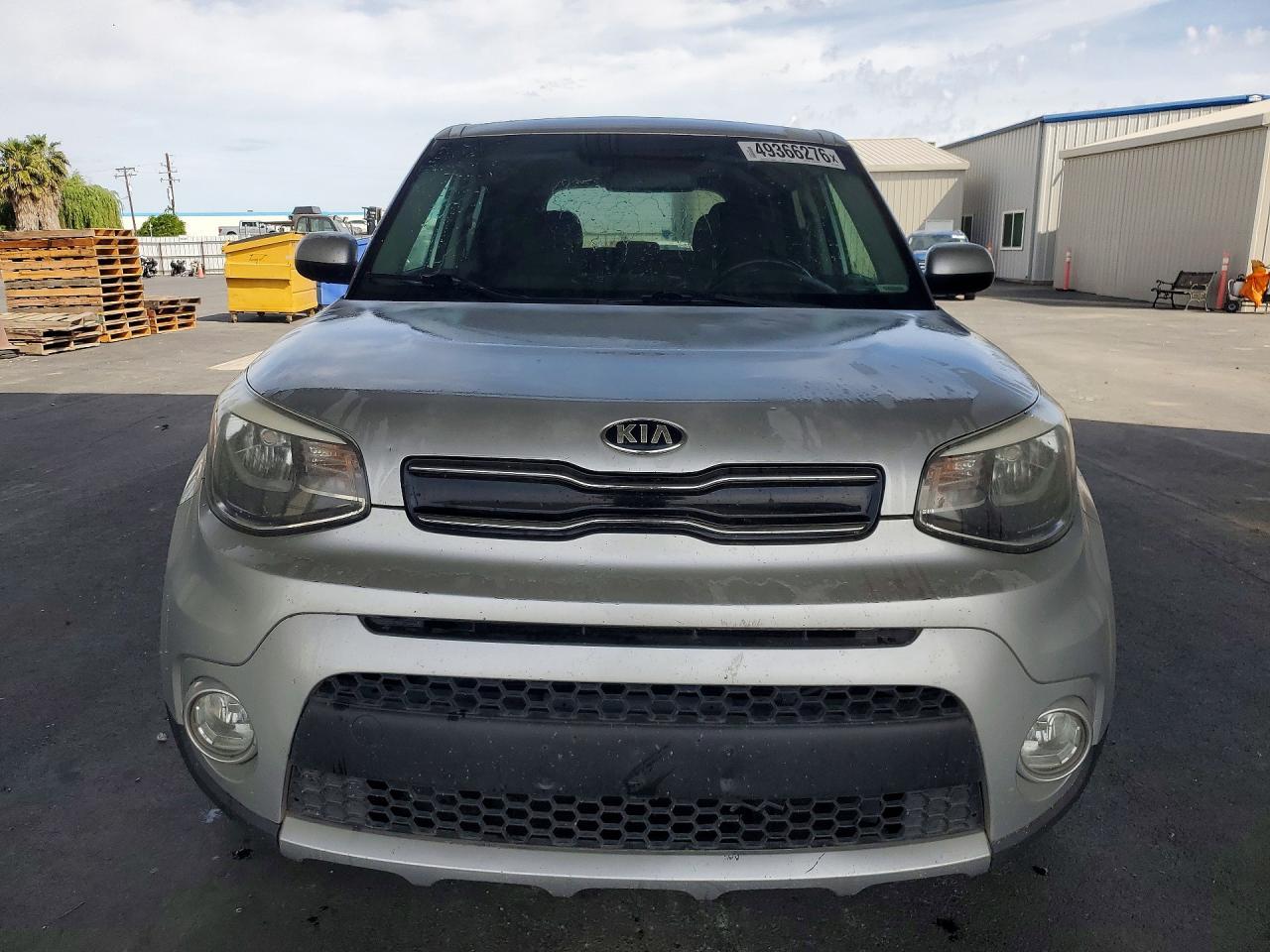 2017 Kia Soul + - Image 5