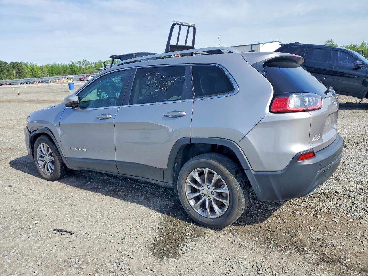 2021 Jeep Cherokee Latitude Lux - Image 2