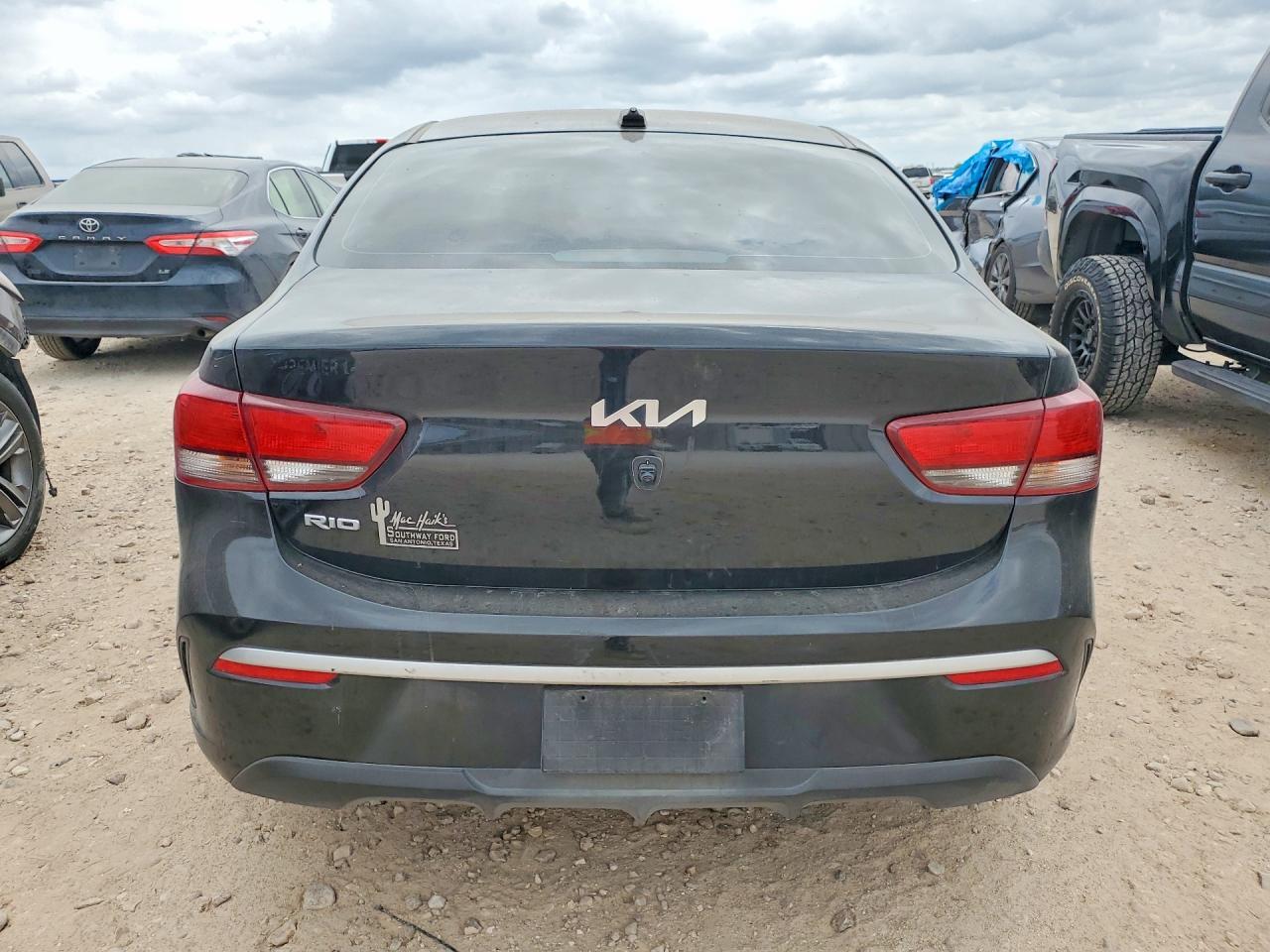 2023 Kia Rio S - Image 6