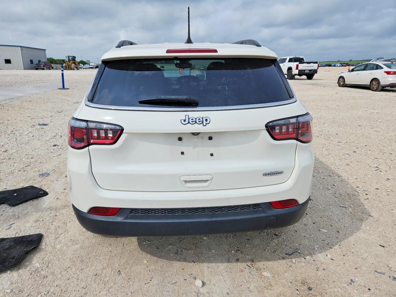 2020 Jeep Compass Latitude - Фото 6