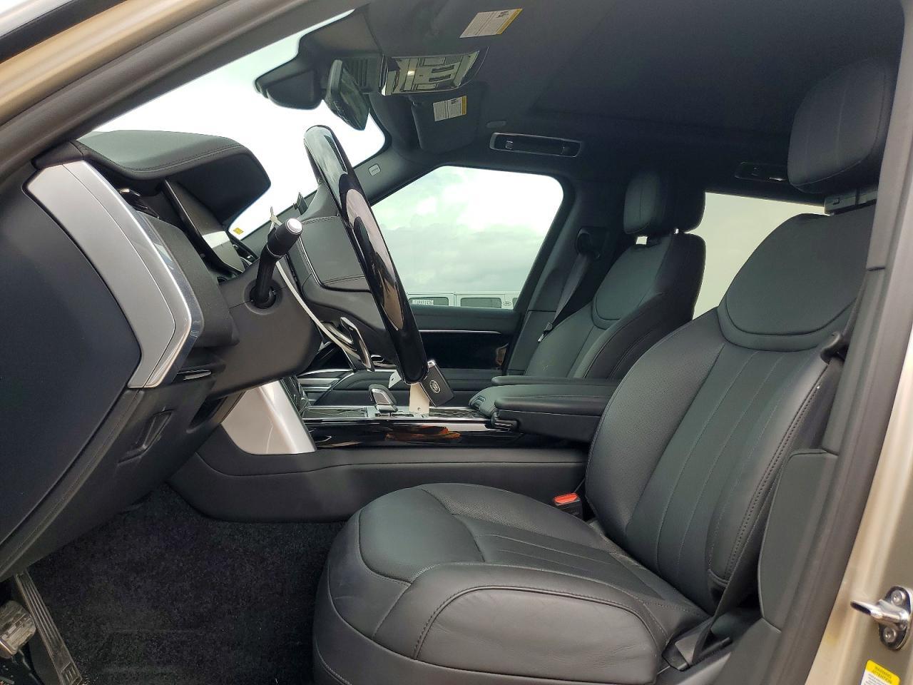 2025 Land Rover Range Rover Se - Фото 7