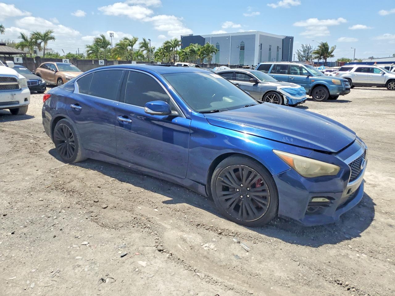 2017 Infiniti Q50 - Image 4