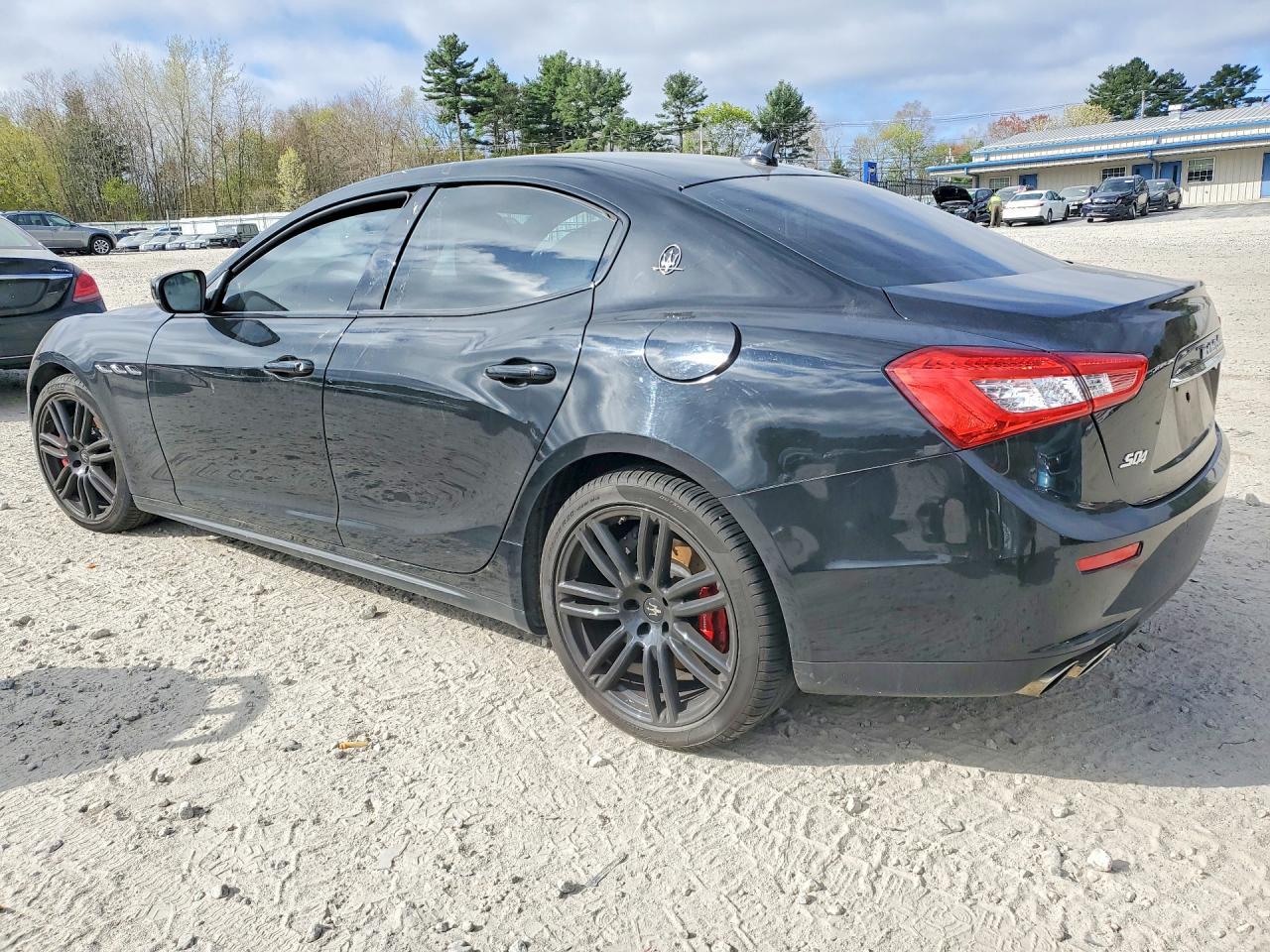 2017 Maserati Ghibli S - Фото 2