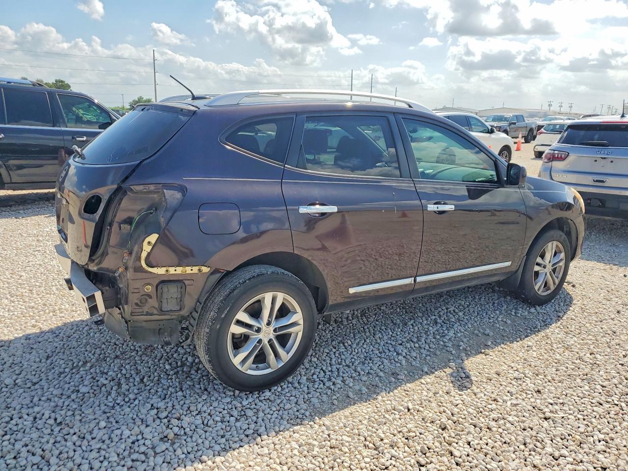 2013 Nissan Rogue S - Фото 3
