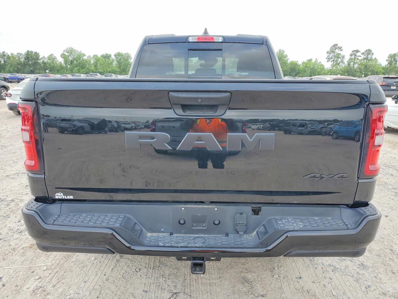 2025 Ram 1500 Tradesman - Image 6