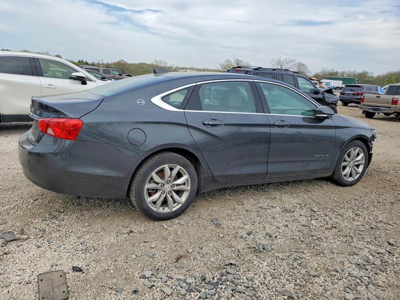 2019 Chevrolet Impala Lt - Фото 3