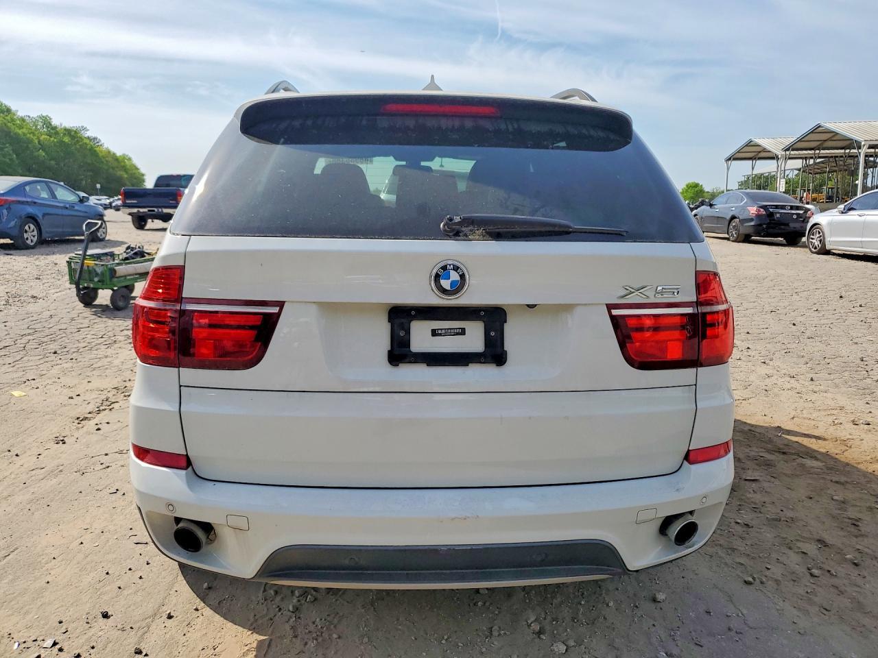 2013 BMW X5 xDrive35I - Image 6