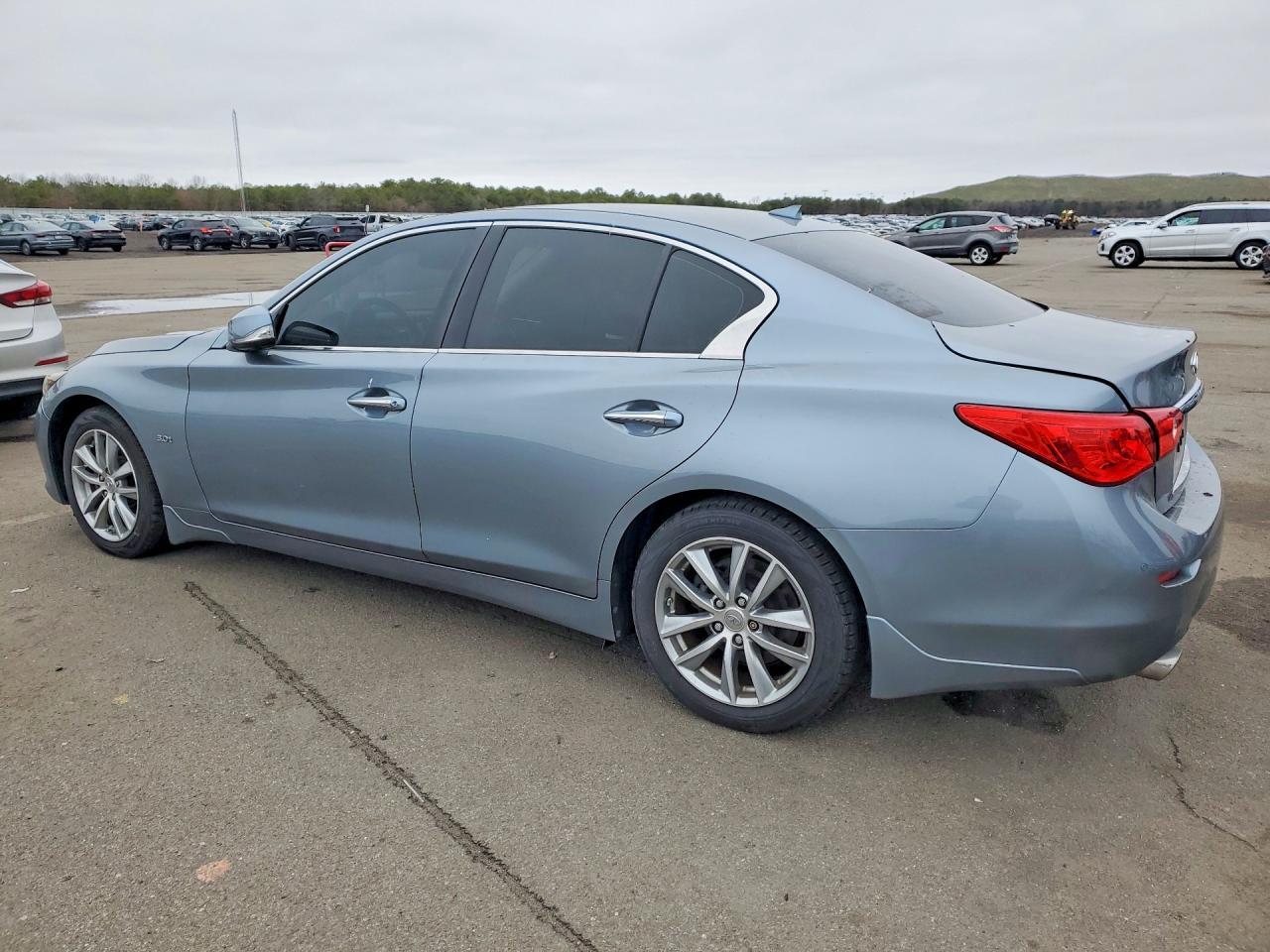 2017 Infiniti Q50 3.0T Premium - Image 2