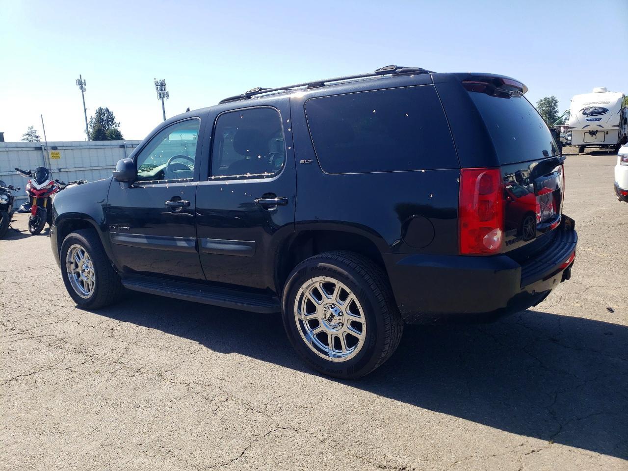 2007 GMC Yukon - Фото 2