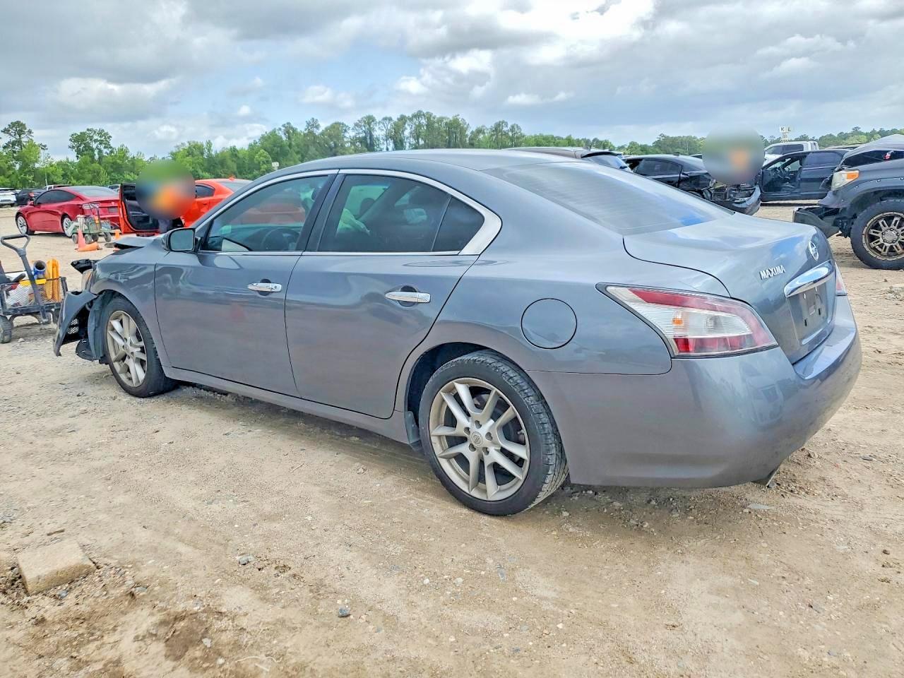 2014 Nissan Maxima 3.5 S - Фото 2