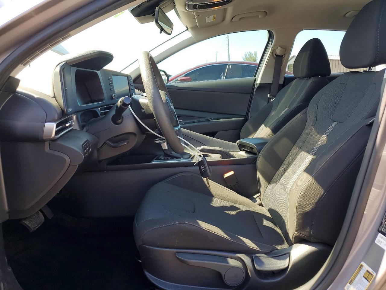 2024 Hyundai Elantra Se - Фото 7