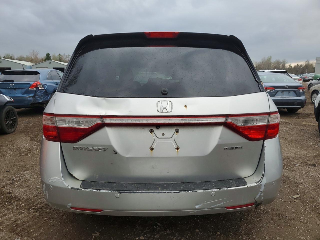 2011 Honda Odyssey Touring - Фото 6