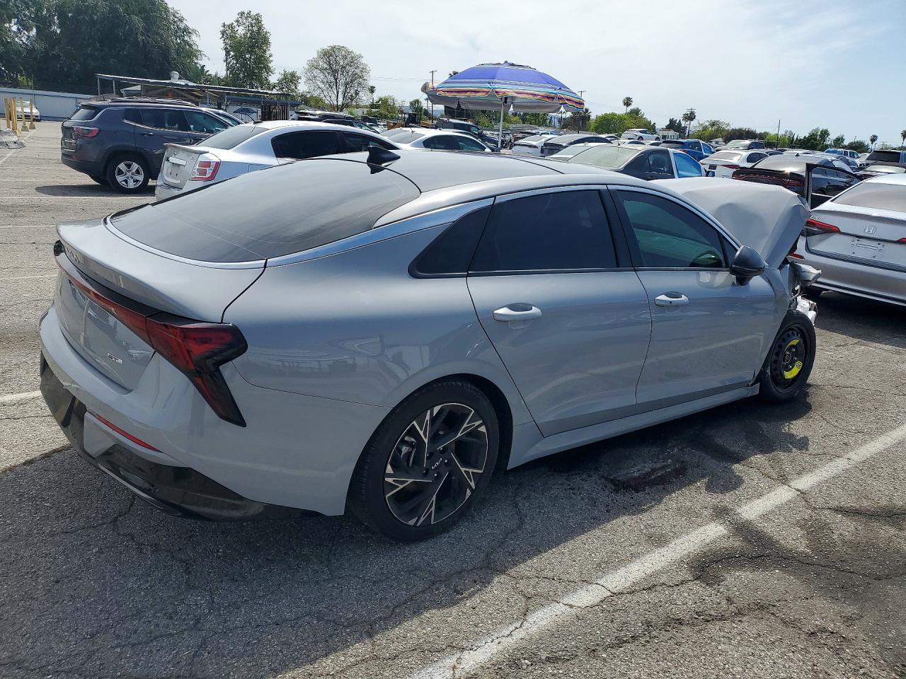 2025 Kia K5 Gt Line - Фото 3