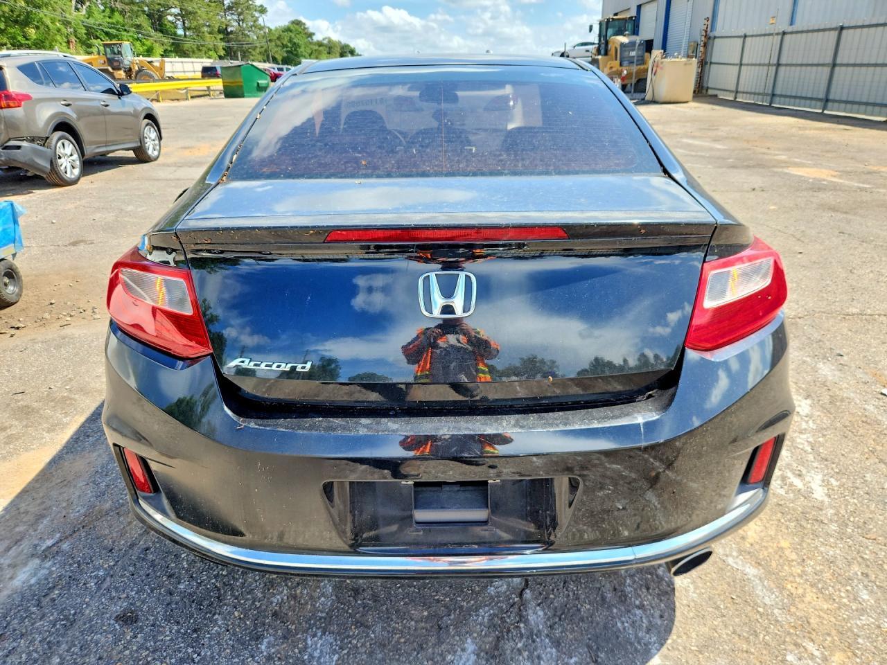 2014 Honda Accord Lx-S - Image 6