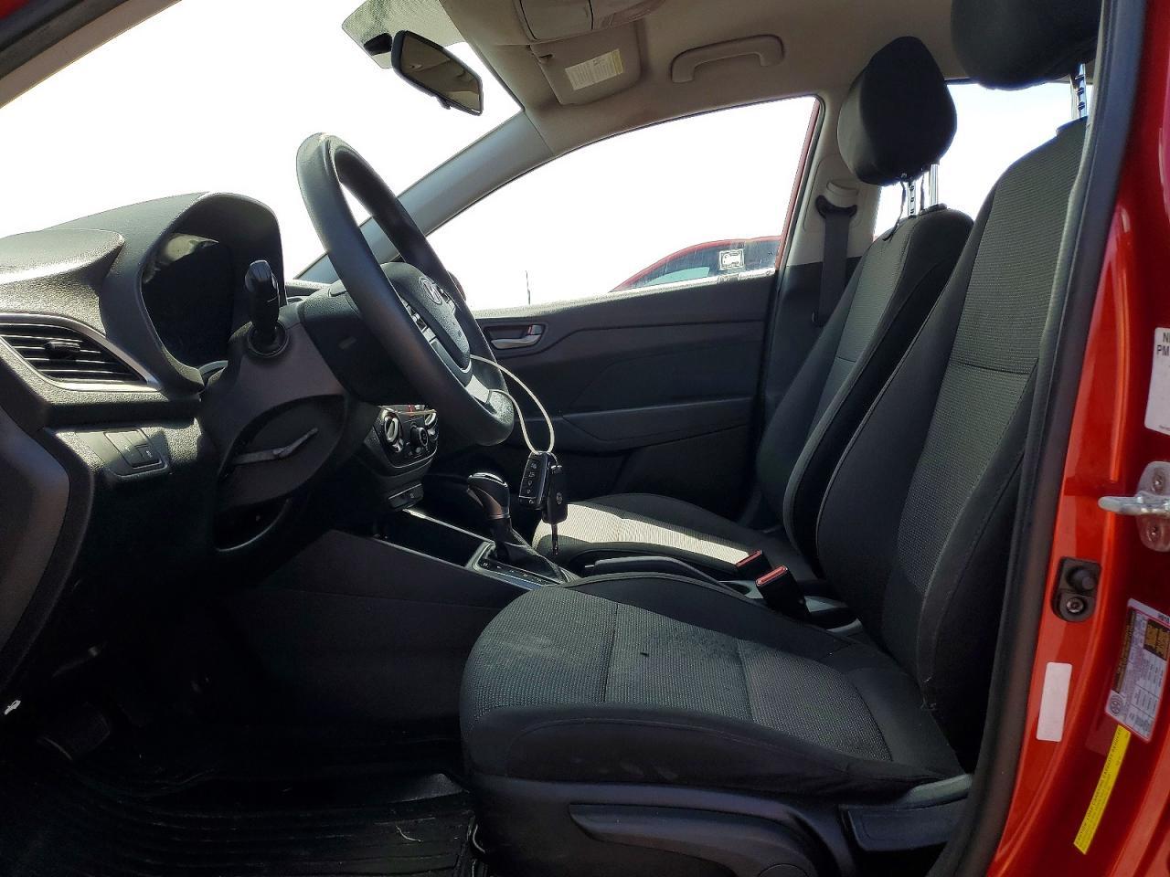 2019 Hyundai Accent Se - Фото 7