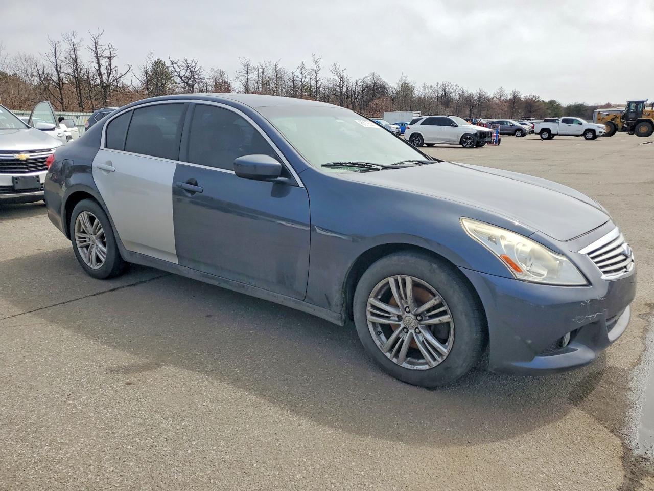 2012 Infiniti G37 Base - Image 4