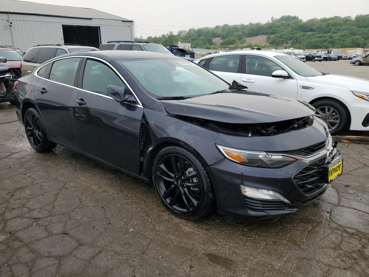 2022 Chevrolet Malibu Lt - Image 4
