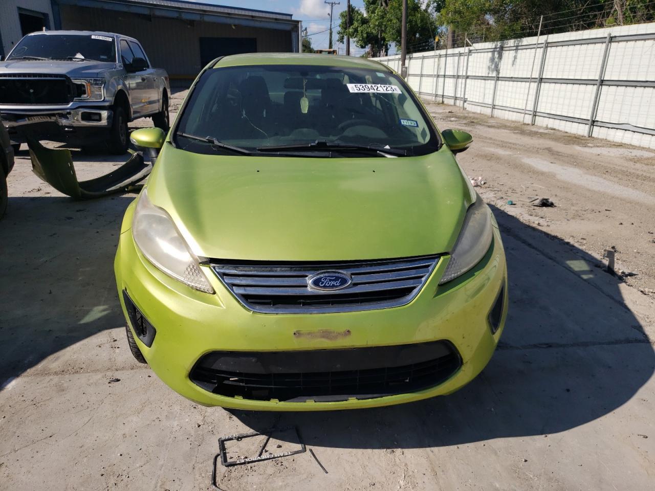 2013 Ford Fiesta Se - Фото 5