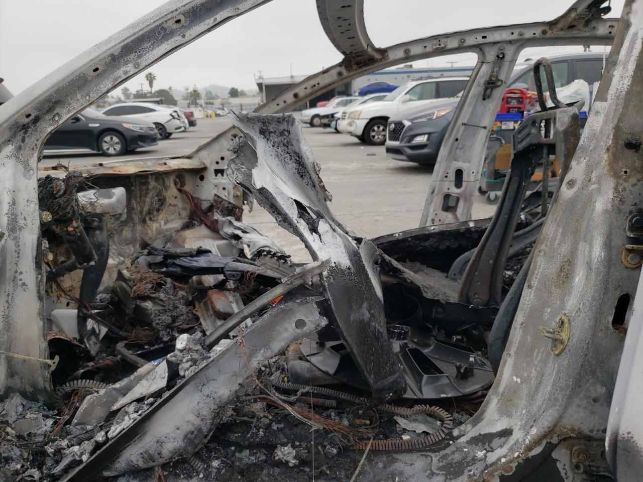 2022 Tesla Model 3 - Фото 7