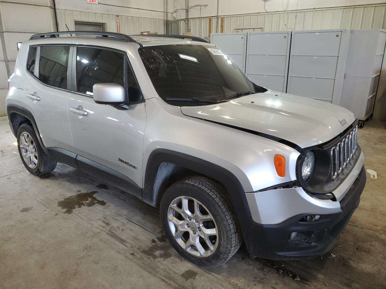 2017 Jeep Renegade Latitude - Фото 4