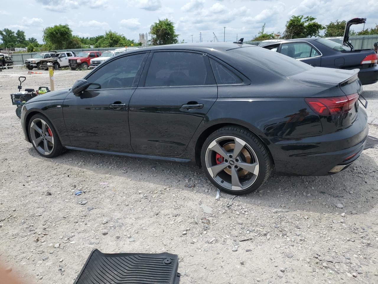 2023 Audi A4 Premium Plus 45 - Фото 2