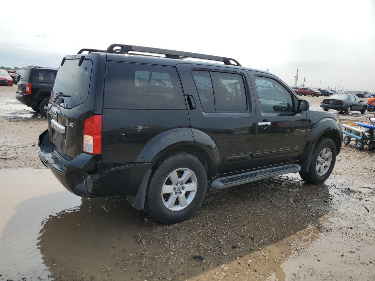 2008 Nissan Pathfinder S - Image 3