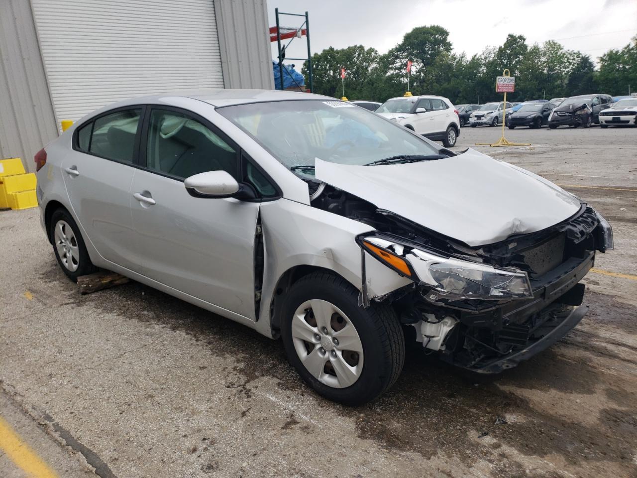 2017 Kia Forte Lx - Фото 4