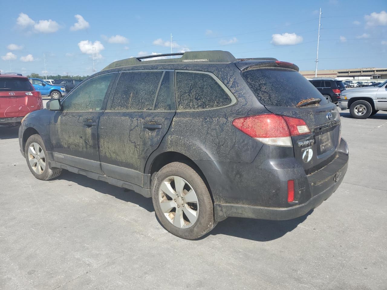 2010 Subaru Outback 2.5I Premium - Image 2