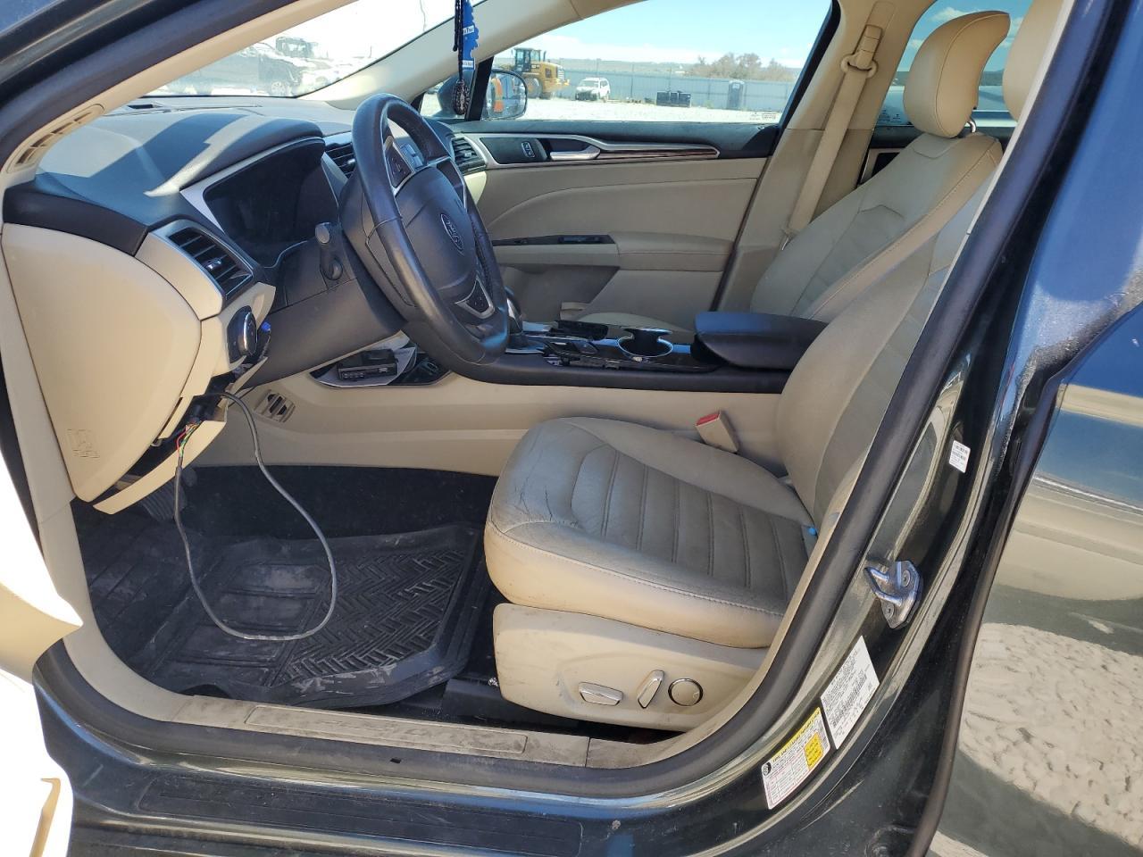 2015 Ford Fusion Se - Фото 7