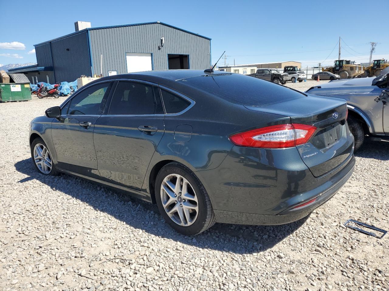 2015 Ford Fusion Se - Фото 2
