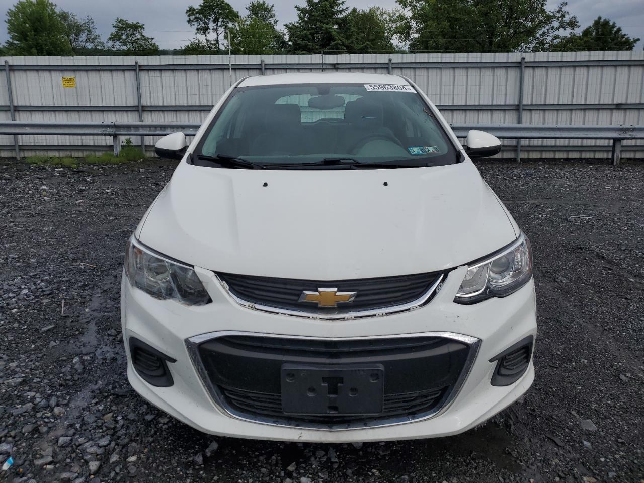 2017 Chevrolet Sonic - Фото 5