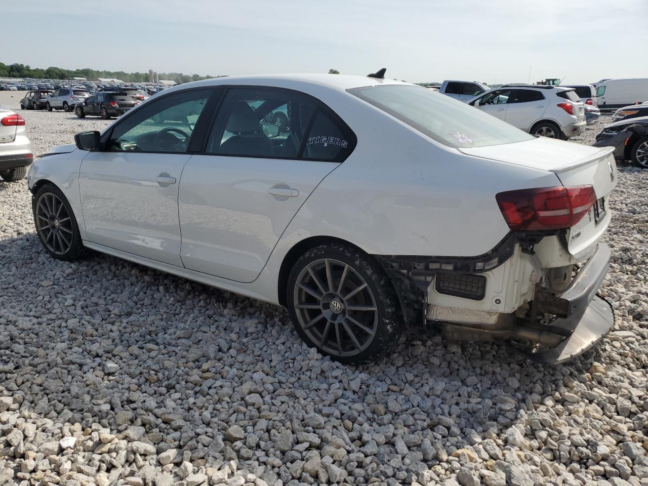 2016 Volkswagen Jetta Sport - Фото 2