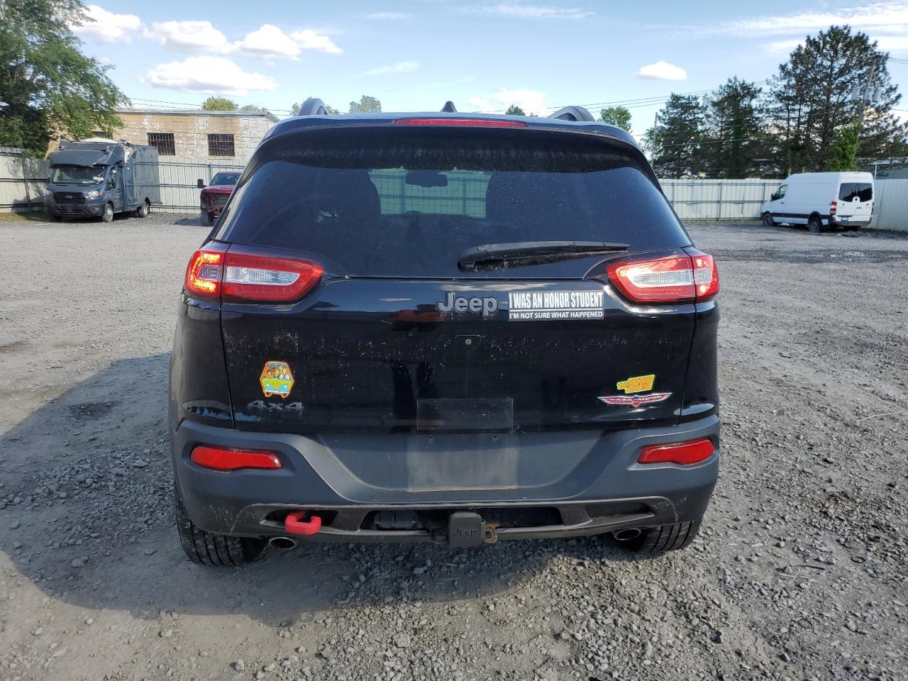 2017 Jeep Cherokee Trailhawk - Image 6