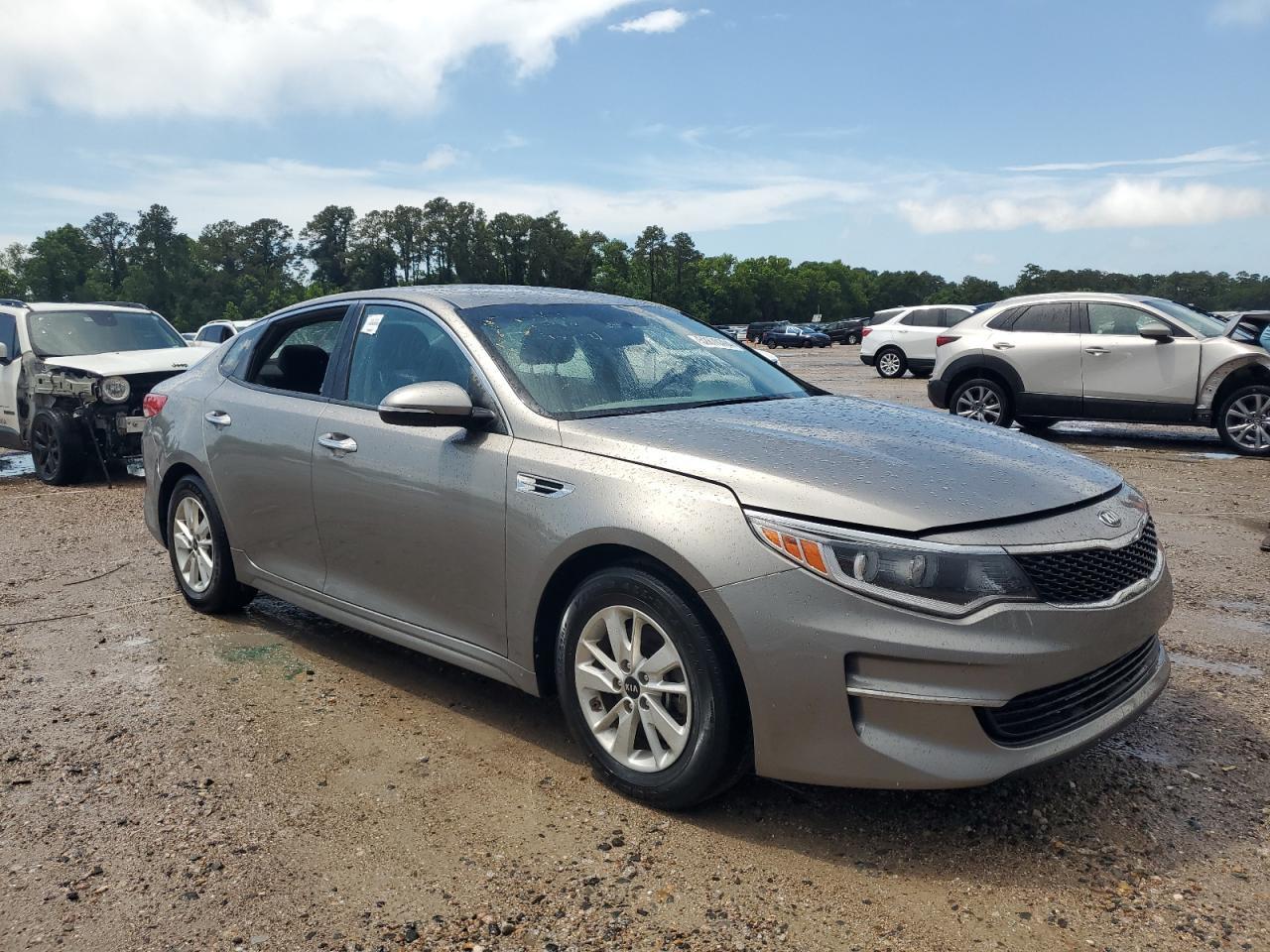 2018 Kia Optima Lx - Image 4