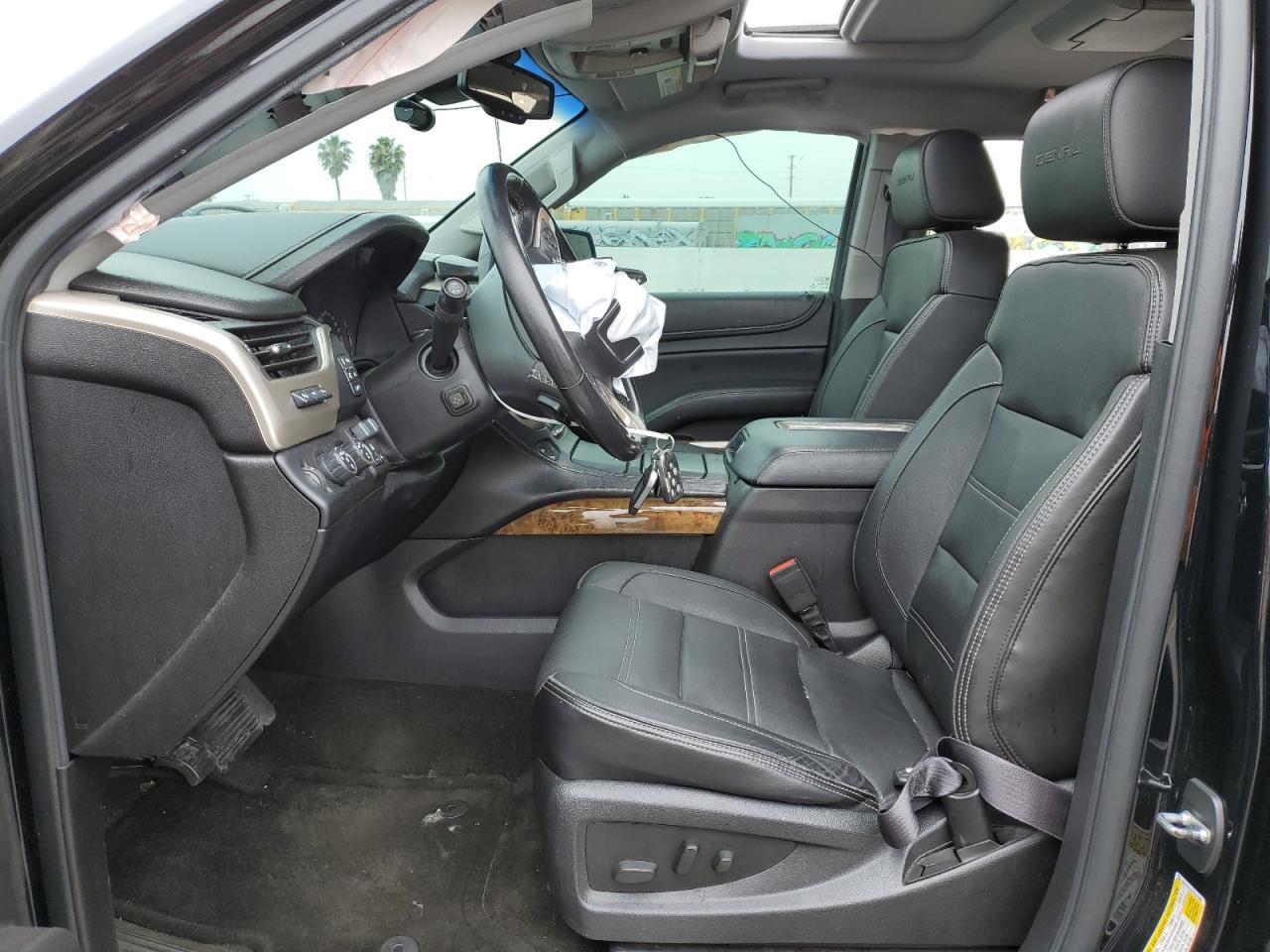 2016 GMC Yukon Denali - Image 7