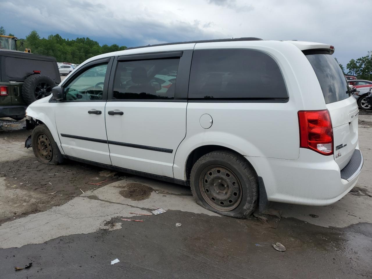 2015 Dodge Grand Caravan Se - Image 2