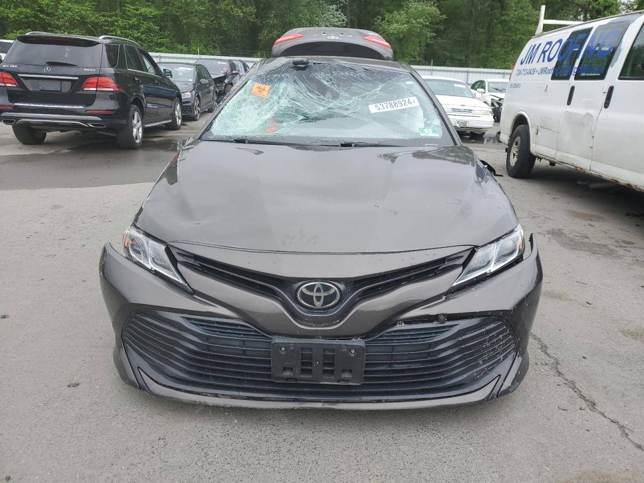 2018 Toyota Camry L - Image 5