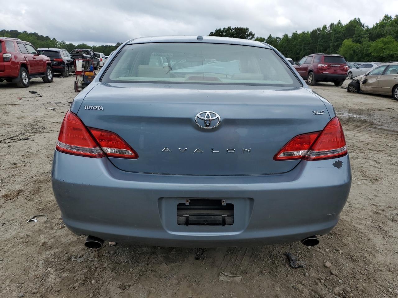 2010 Toyota Avalon Xl - Image 6