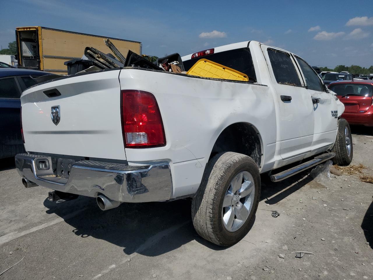 2019 Ram 1500 Classic Tradesman - Image 3