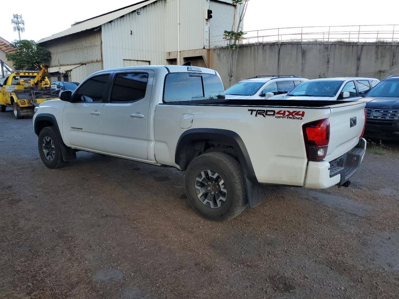 2019 Toyota Tacoma Double Cab - Image 2
