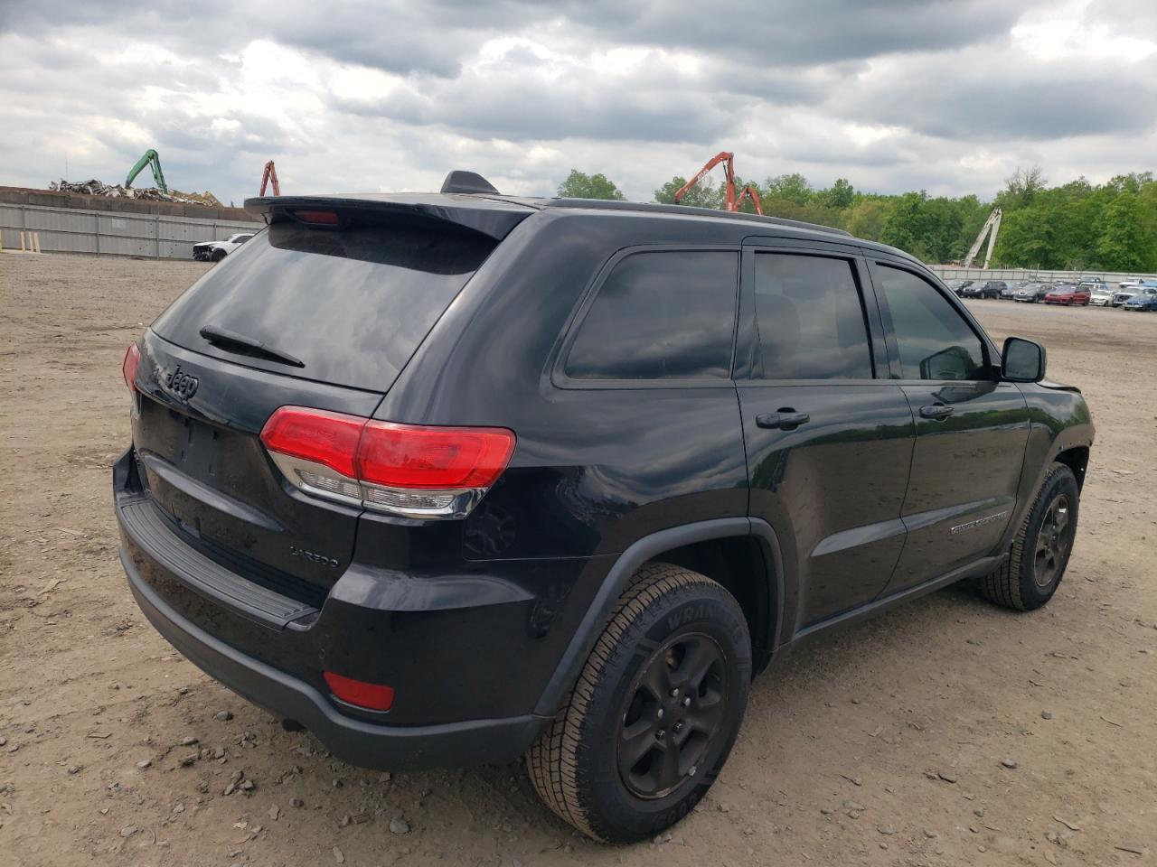 2017 Jeep Grand Cherokee Laredo - Фото 3