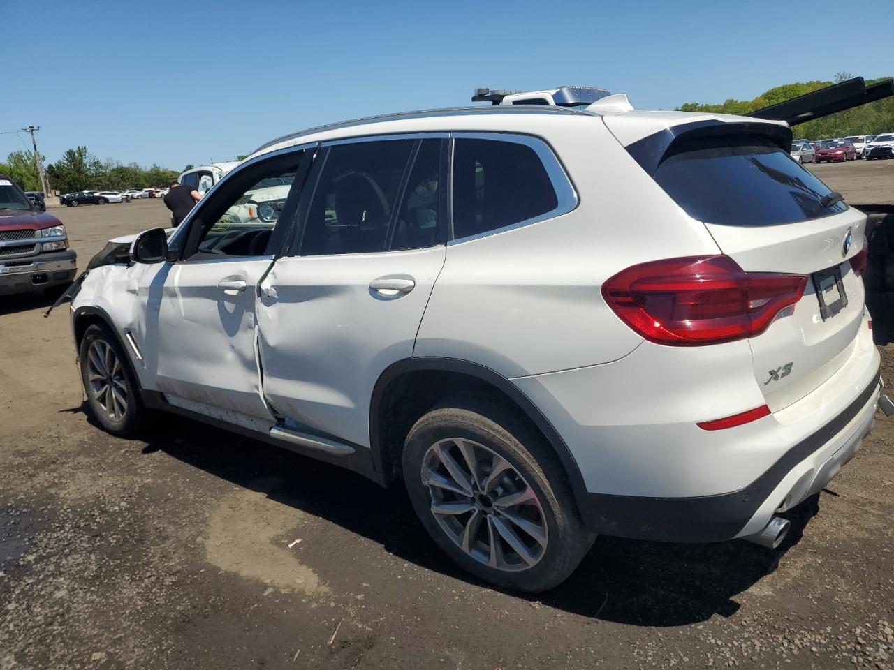 2019 BMW X3 xDrive30I - Фото 2